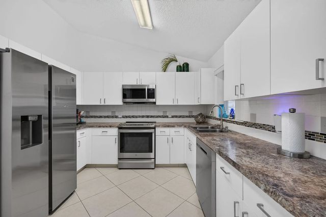 4 of 38 - 1060 Nw Tuscany Drive, Port St. Lucie, FL