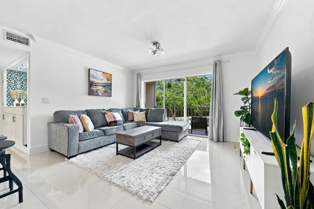 2 of 28 - 13771 Oneida Drive #d2, Delray Beach, FL