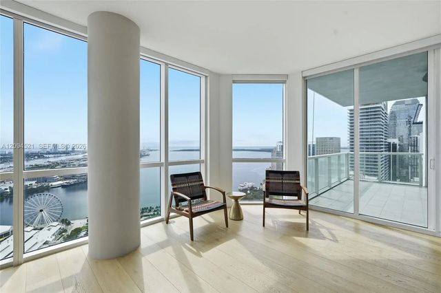 3 of 35 - 244 Biscayne Boulevard #4103, Miami, FL