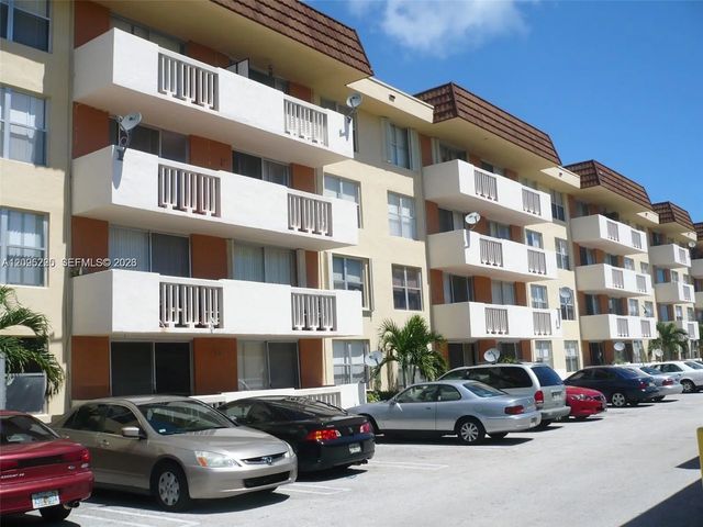 4 of 32 - 1800 Sans Souci Boulevard #316, North Miami, FL
