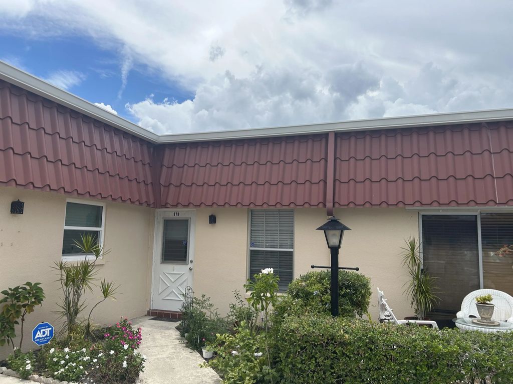 878 Worcester Lane, Lake Worth