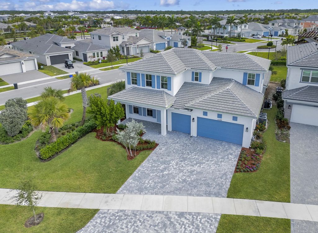 12289 Waterstone Circle, Palm Beach Gardens