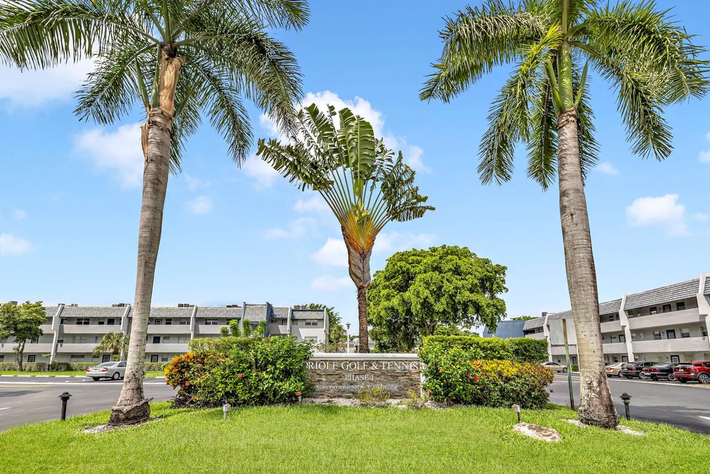 7797 Golf Cir Drive #j 110, Margate