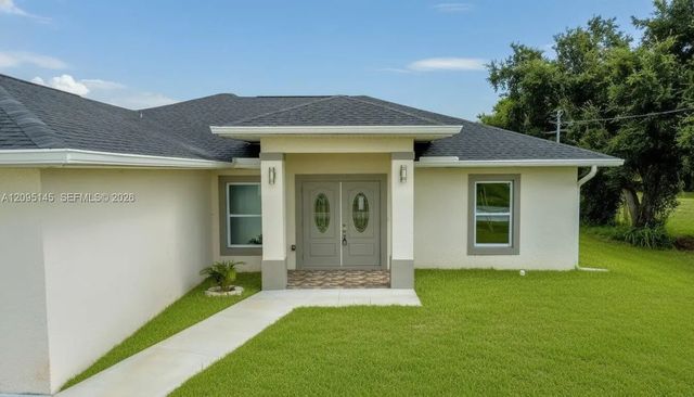 1138 N Argosy Road, 