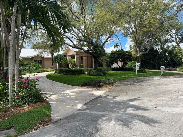 2 of 22 - 18032 Sw 82nd Court, Palmetto Bay, FL