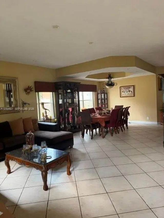 5 of 46 - 1021 Nw 185th Avenue, Pembroke Pines, FL