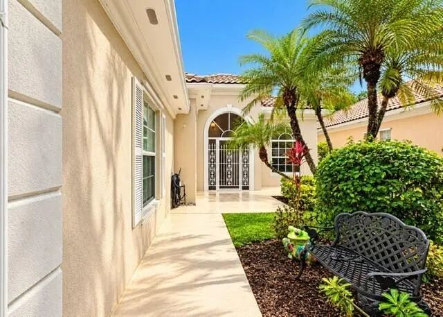 2 of 35 - 8939 Oldham Way, West Palm Beach, FL