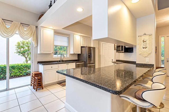 4 of 35 - 8939 Oldham Way, West Palm Beach, FL