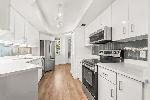 5 of 40 - 500 S Ocean Boulevard #603, Boca Raton, FL