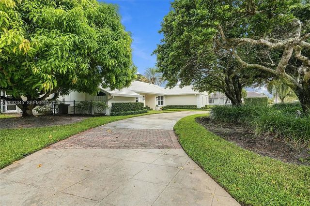2 of 61 - 444 Glenbrook Drive, Atlantis, FL