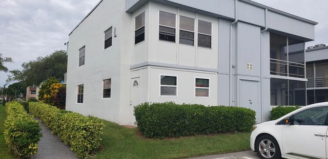 529 Burgundy L, Delray Beach