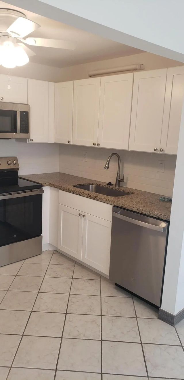 5 of 12 - 529 Burgundy L, Delray Beach, FL