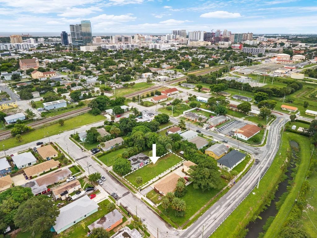 1120 9th Street, West Palm Beach