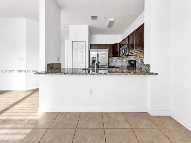 134 Se 28th Terrace #20, Homestead