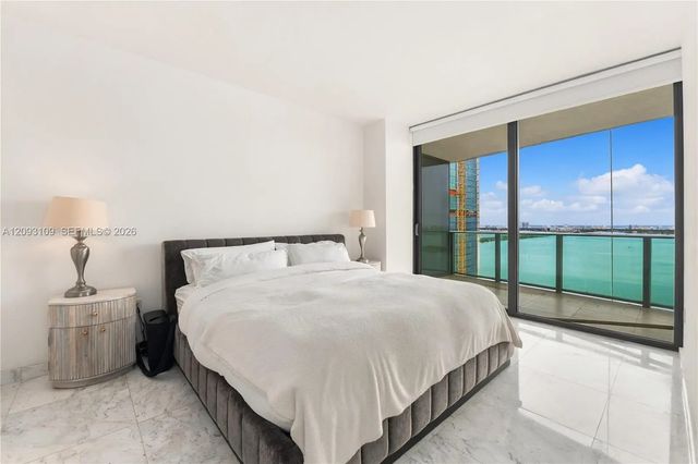 2 of 30 - 460 Ne 28th Street #3308, Miami, FL