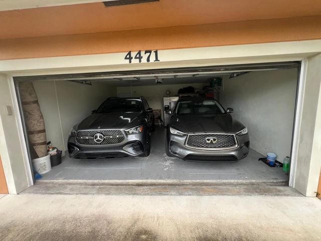 3 of 33 - 4471 Sw Hagaplan Street, Port St. Lucie, FL