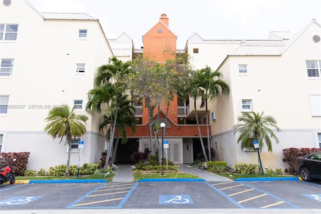 8225 Lake Drive #203, Doral