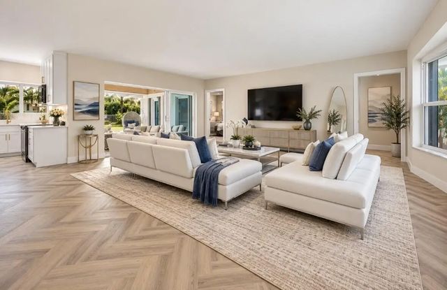 4 of 23 - 770 Sw Elm Tree Lane, Boca Raton, FL