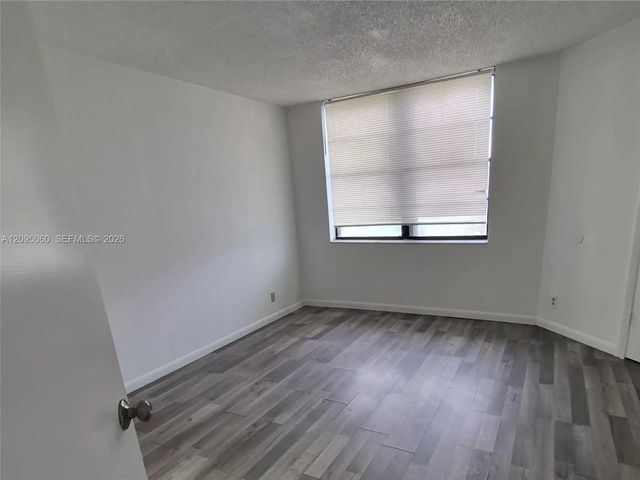 4 of 9 - 210 Lake Pointe Drive #210, Oakland Park, FL