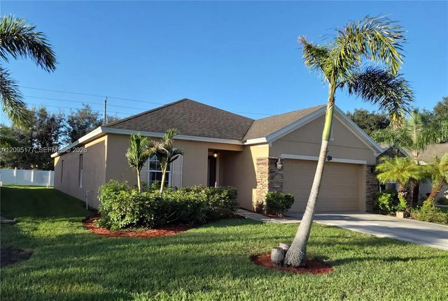 8195 Westfield Circle, Vero Beach