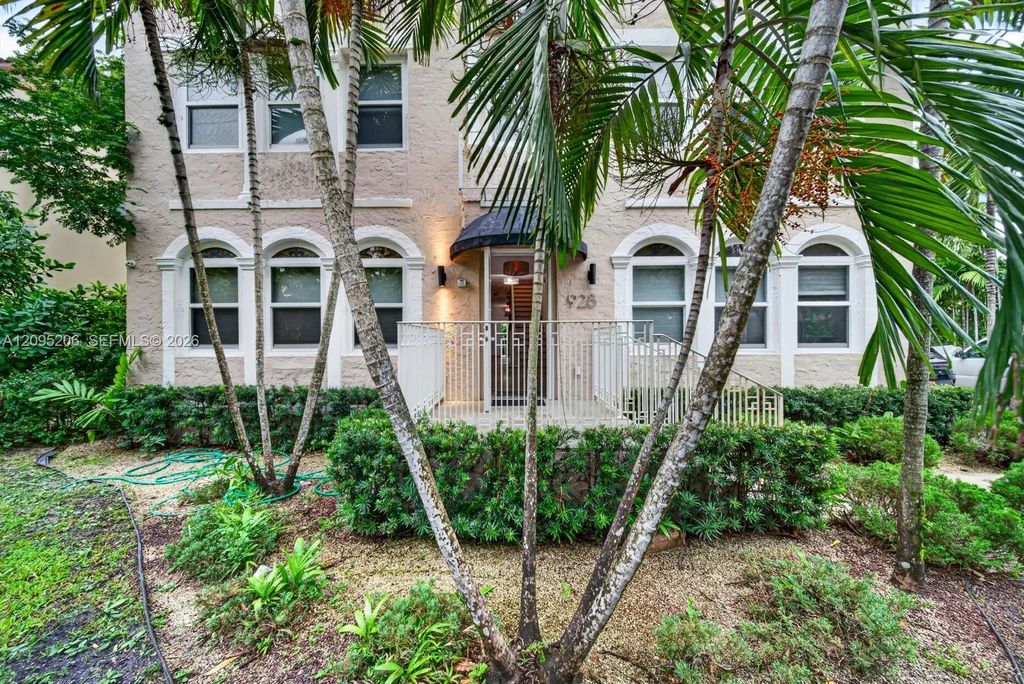 928 Bird Road #3, Coral Gables