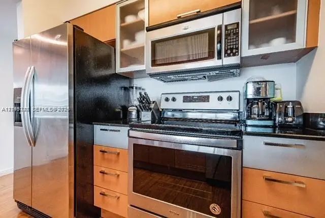 2 of 23 - 1750 N Bayshore Drive #5505, Miami, FL
