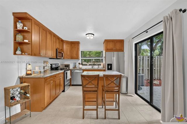 5 of 26 - 14285 Sw 94th Cir Lane #104-25, Miami, FL