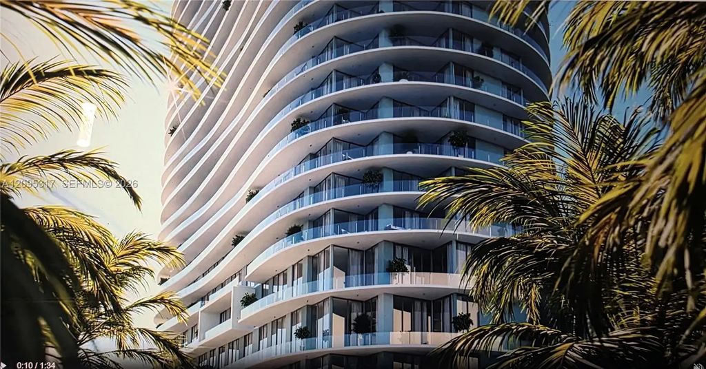 2411 Laguna Circle #906, North Miami Beach