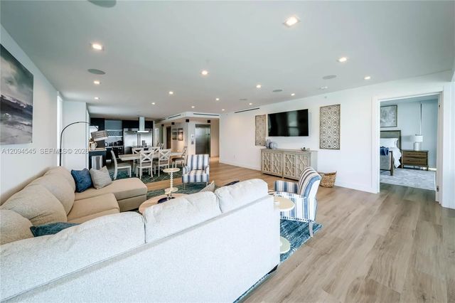 5 of 57 - 1930 Bay Drive #2, Miami Beach, FL