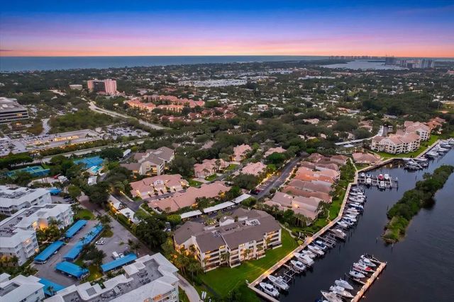 526 Oak Harbour Drive #526, Juno Beach