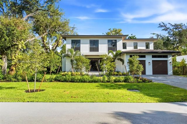 6255 Sw 69th Street, South Miami