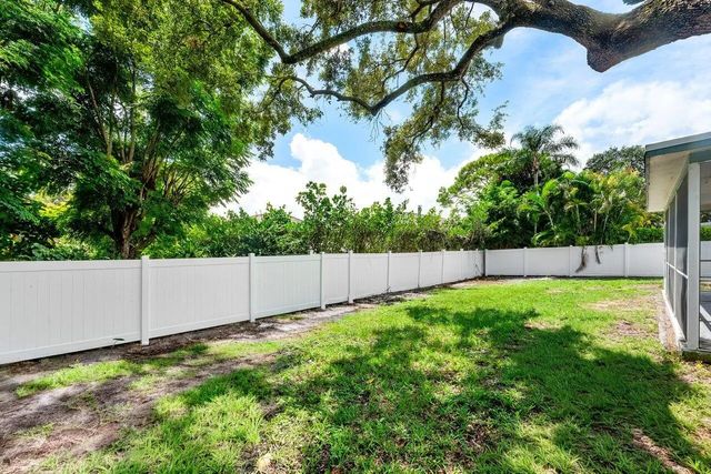 4 of 23 - 2350 Niki Jo Lane, Palm Beach Gardens, FL