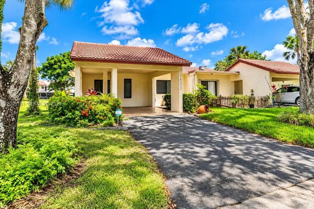 16273 Laurel Drive #7, Weston