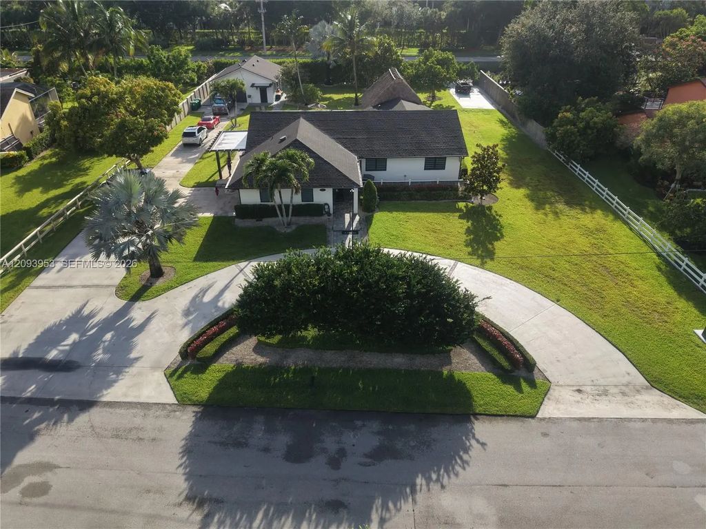 2751 Sw 141st Terrace, Davie