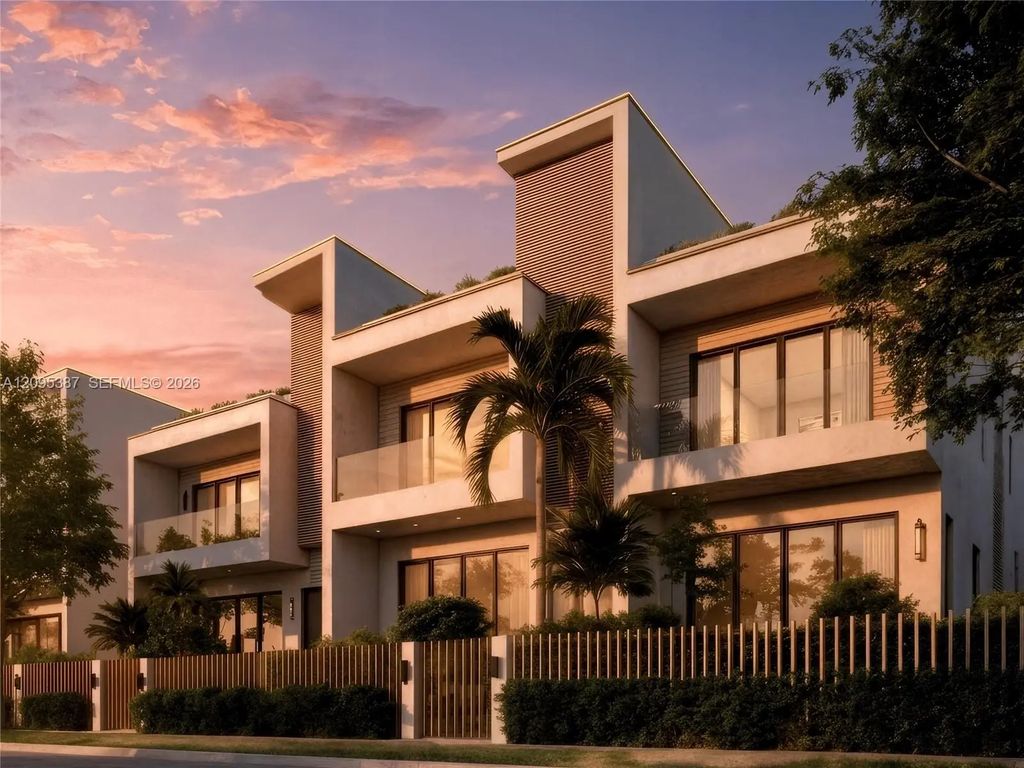 2840 Ne 32nd Street, Fort Lauderdale