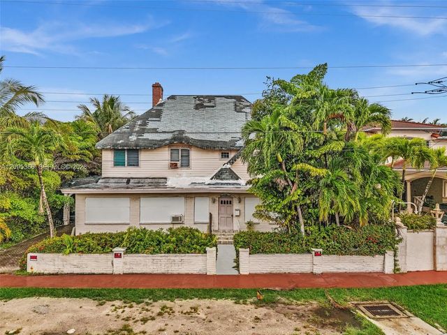 2 of 14 - 3746 Chase Avenue, Miami Beach, FL