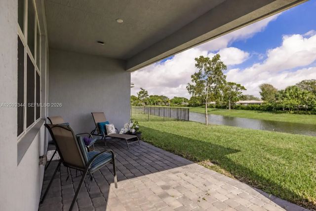 5 of 32 - 4242 Rosa Drive, Deerfield Beach, FL