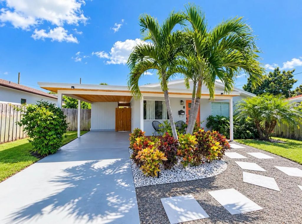 7610 S Olive Avenue, West Palm Beach