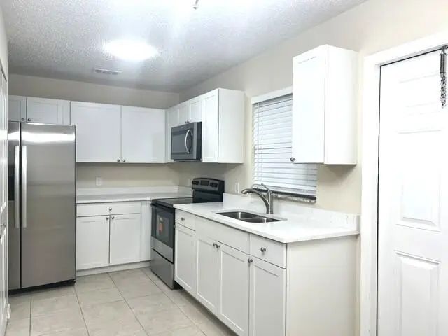 2 of 16 - 488 E Jordan Boulevard, Pahokee, FL