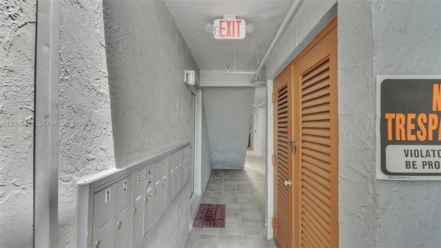 3 of 19 - 2623 Nw 24th Street #7, Miami, FL
