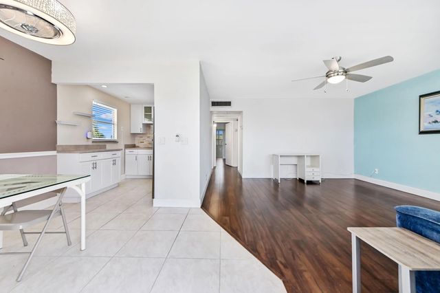 3 of 33 - 505 Monaco K Boulevard, Delray Beach, FL