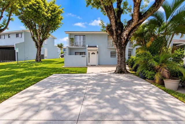 4 of 28 - 3860 Sw 107th Avenue #1-11, Miami, FL
