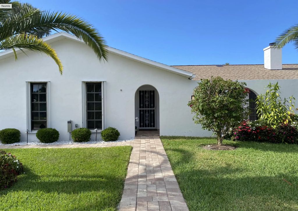 2327 Windsor Road, Palm Beach Gardens
