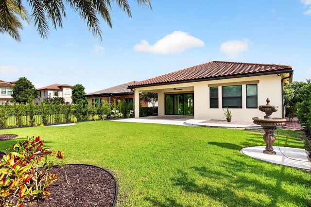 2 of 76 - 11760 E Eastlake Court, Parkland, FL