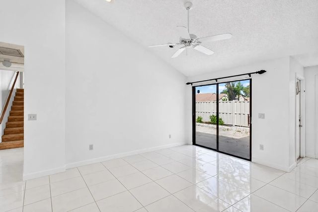 5 of 19 - 9844 Boca Gardens Circle N #a, Boca Raton, FL