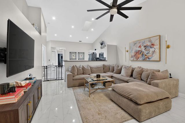 4 of 29 - 8285 Via Di Veneto, Boca Raton, FL