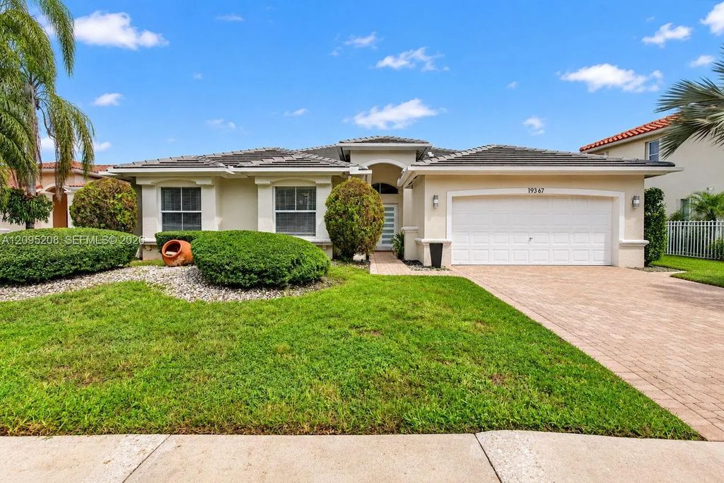 19367 Nw 23rd Street, Pembroke Pines