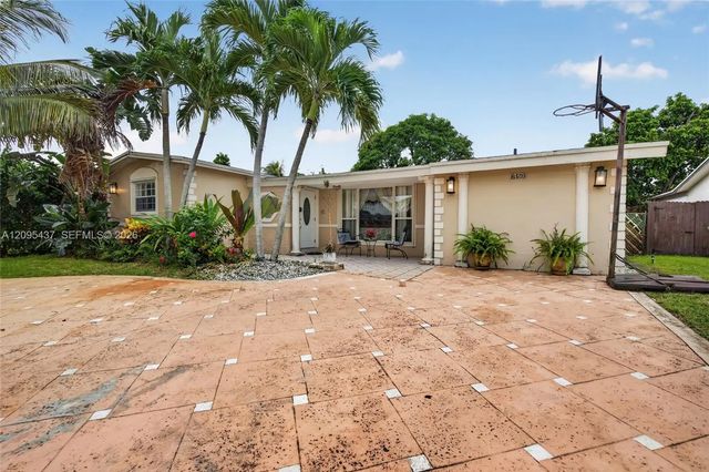 4 of 46 - 8508 Long Acre Drive, Miramar, FL