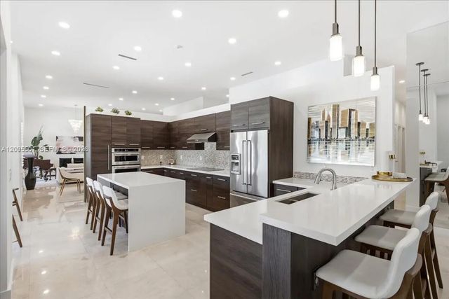 4 of 92 - 331 Sw 124th Avenue, Miami, FL