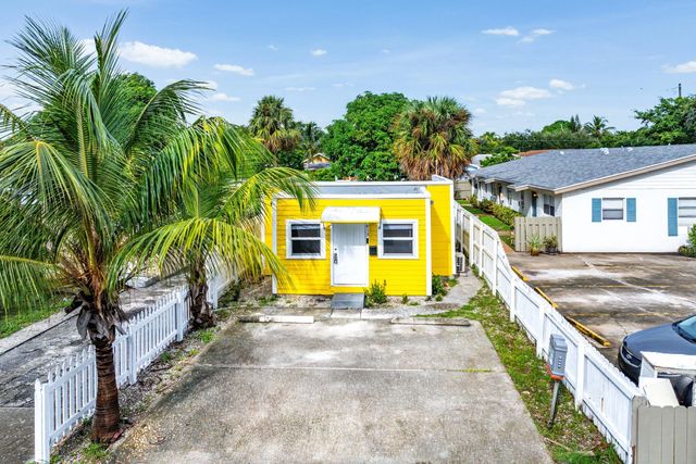 2 of 22 - 413 N E Street, Lake Worth Beach, FL